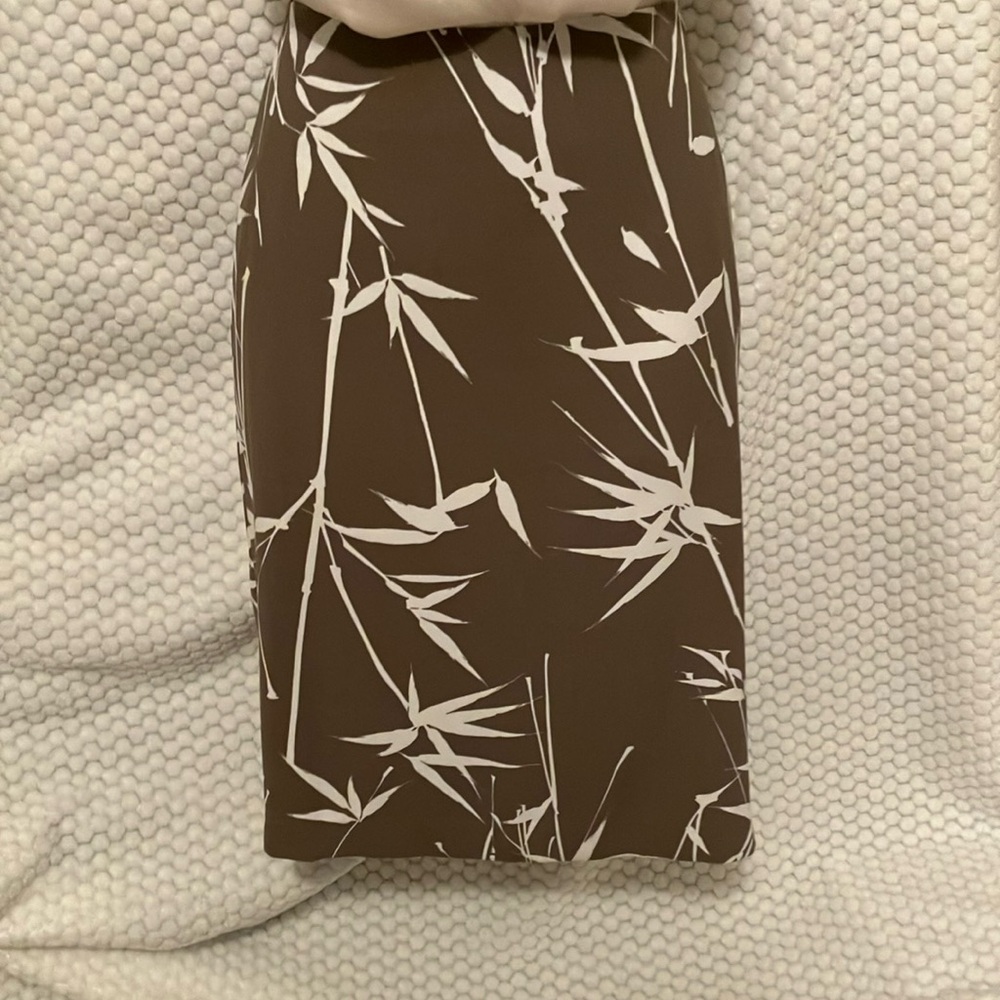 Banana Republic Elegant Brown Bamboo Print Skirt size 10